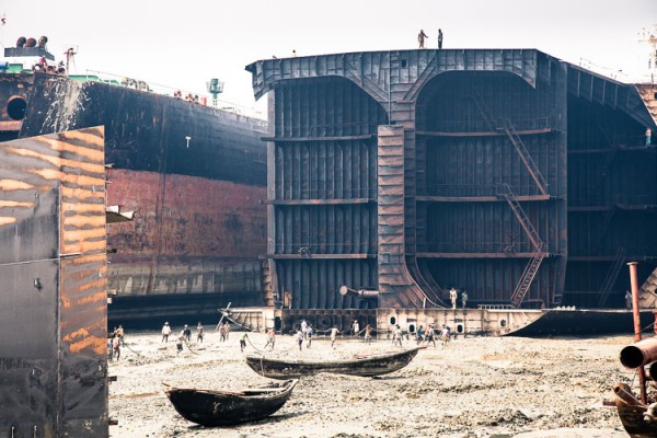 inside-the-world-s-most-secretive-ship-breaking-yards-offbeat-travelling